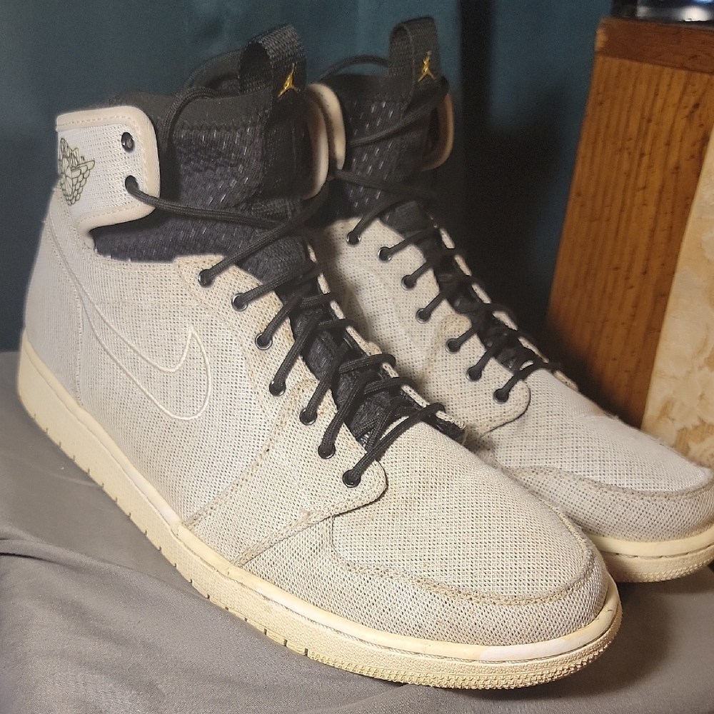 Jordan 1 High Ultra 'White Gold'